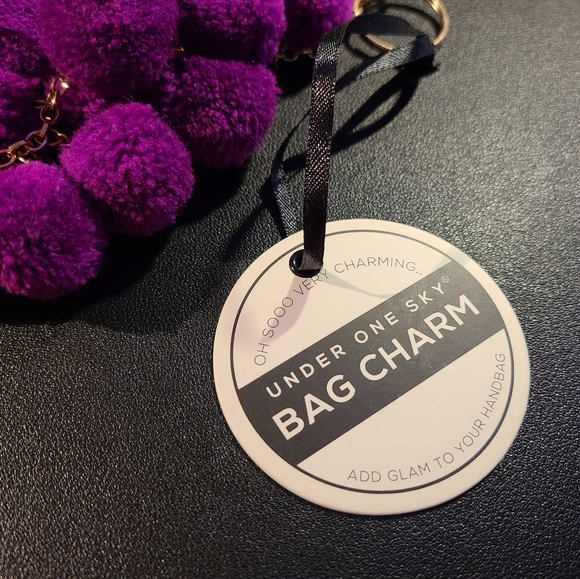 BNWT Under One Sky brand grapes purse charm - Picture 3 of 4